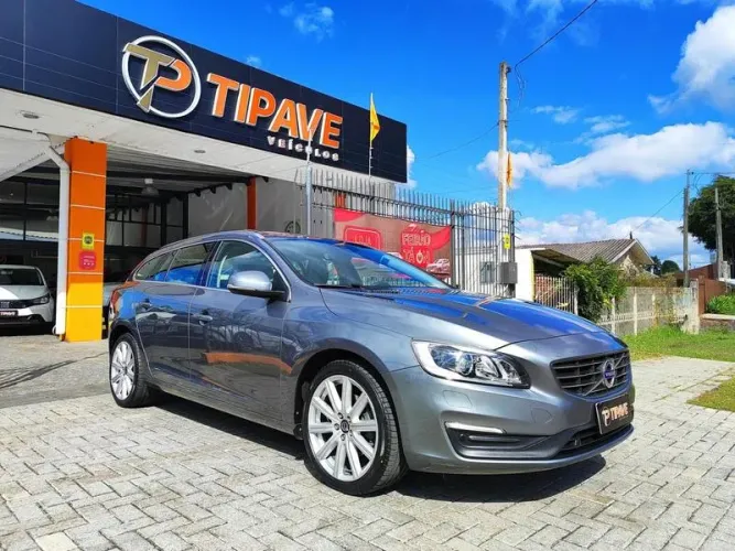 Volvo V60 T-4 Momentum 2.0 190cv 5P 2018