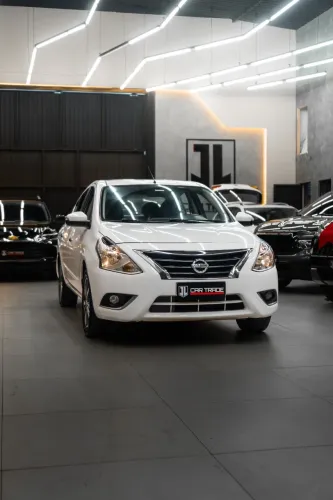 Nissan Versa SL 1.6 16V Flexstart 4P Aut. 2020