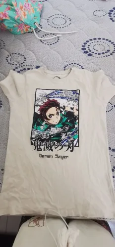 Camisa demon slayer da C&A nova tamanho 16 da parte das crianças