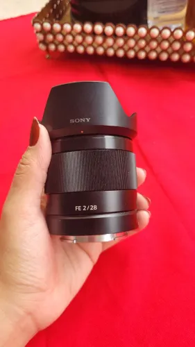 Lente sony 28mm F2