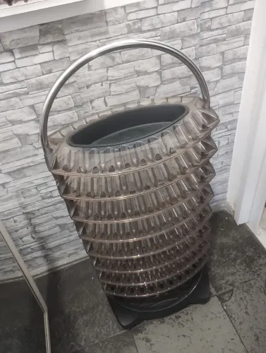 Expositor de esmaltes