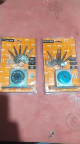 Fechadura nova R$130