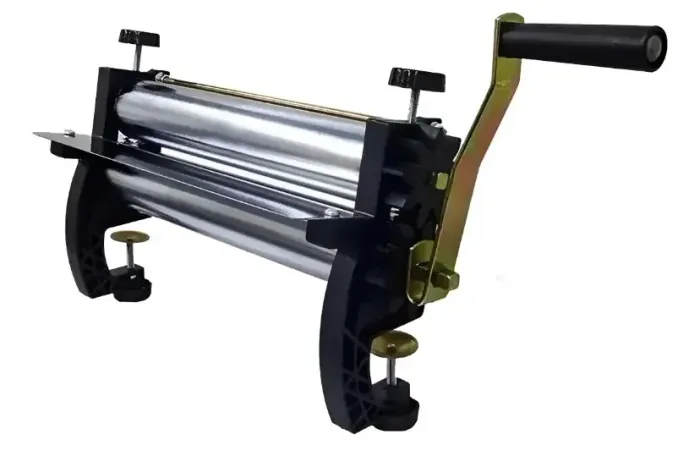BAIXOU!!!!! Maquina manual para fazer massas / macarrão