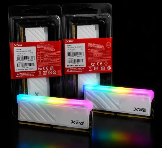 Kit 32GB (2x16GB) Memória RAM XPG Spectrix D35G RGB DDR4 3200MHz Branca (Novas / Lacradas)