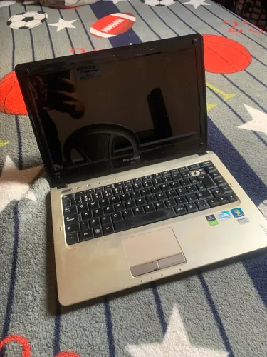 Notebook Lenovo(Funcionando, mas sem sistema operacional)