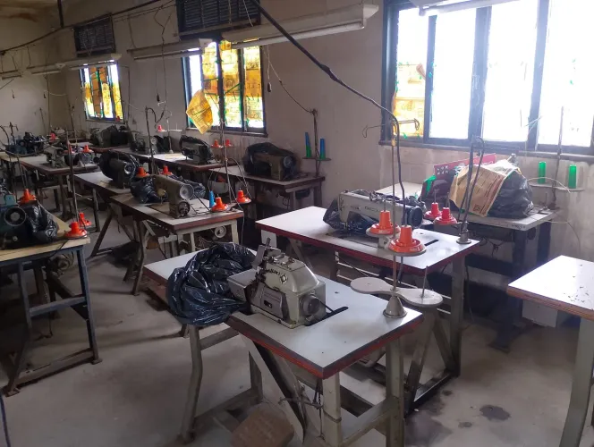 Lote ou unidade de máquina de costura