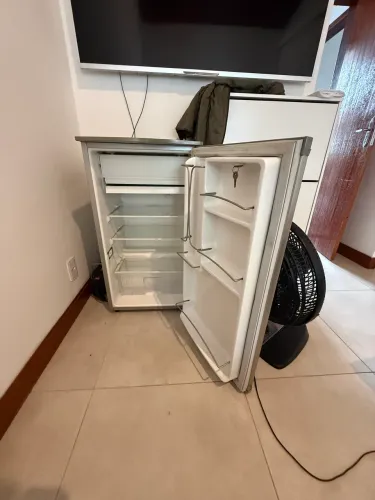 Frigobar GE 101L inox