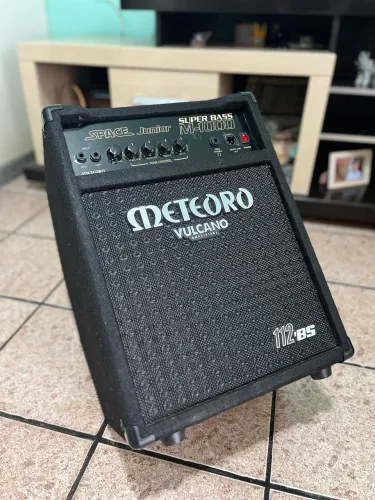 Amplificador Meteoro 100W - baixo