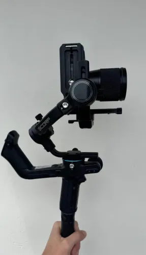 Sony ZVE10