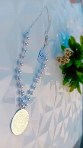 Adjoiaspratasfolheados