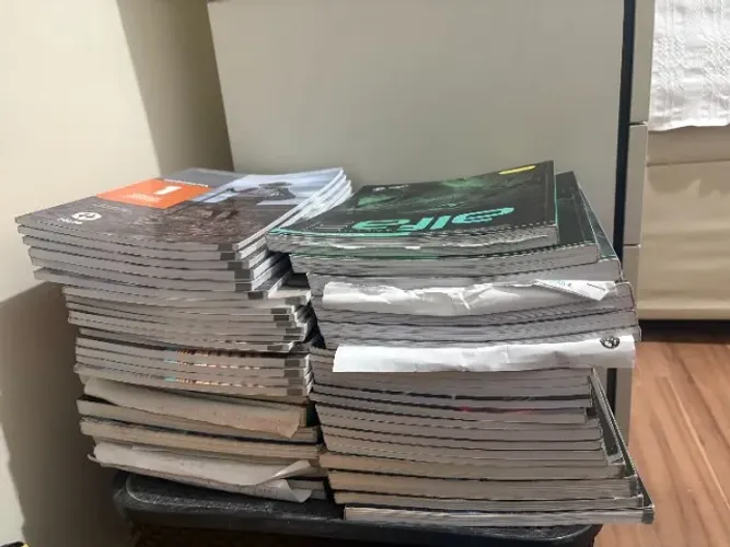 Material Anglo + Hexag Pré-Vestibular 2022/2023 - Ótimo Estado