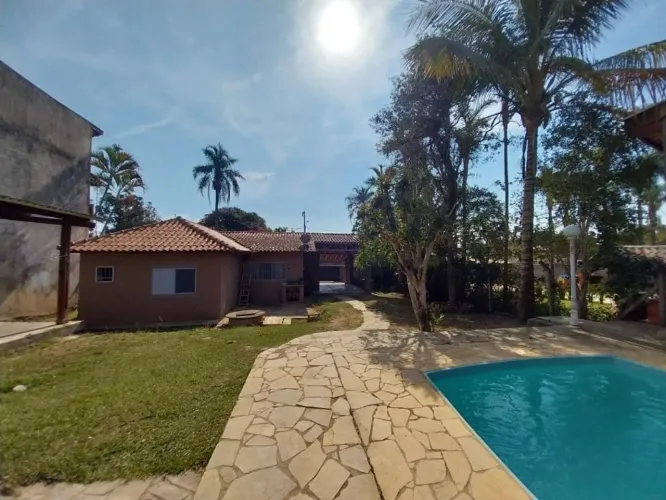 Barão Geraldo - Chácaras Leandro - casa com 3 dormitórios sendo uma suíte , piscina, terre