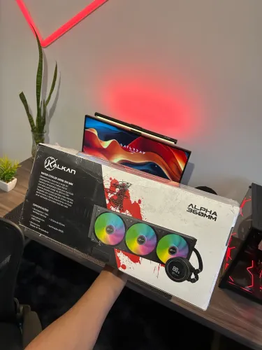 Water Cooler Gamer Kalkan Alpha 360mm, Com Display- Novo Lacrado