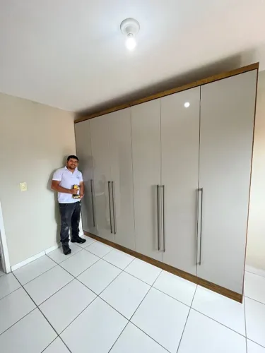MONTADOR DE MOVEIS /MONTADOR DE GUARDA ROUPA