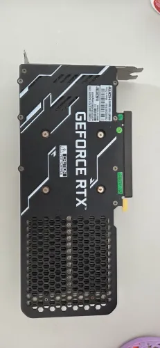 Placa de vídeo GEORGE RYX 3060 (Com defeito, retirada de peças)