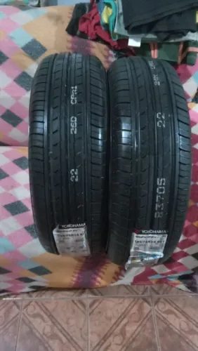 Vendo 4 pneus novos aro 14