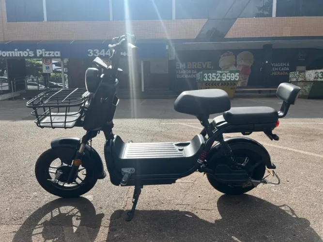 Scooter elétrica BEE u1x - não precisa de CNH e emplacamento