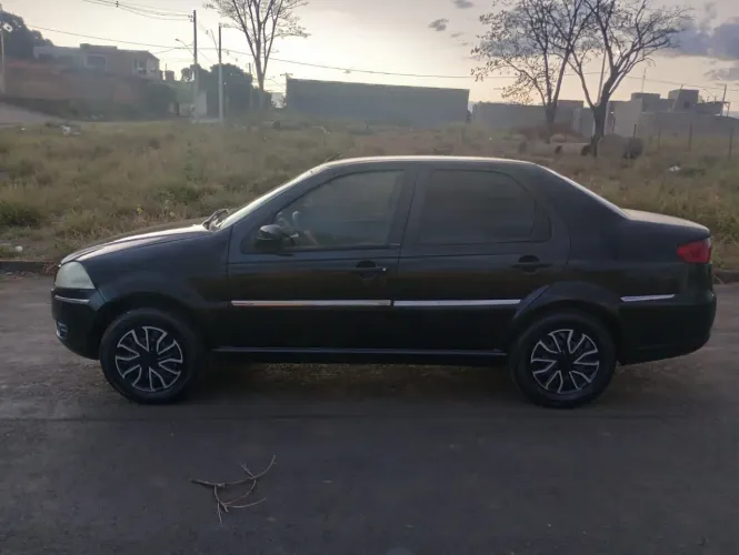 Fiat Siena ELX 1.4 MPI Fire Flex 8V 4P 2009