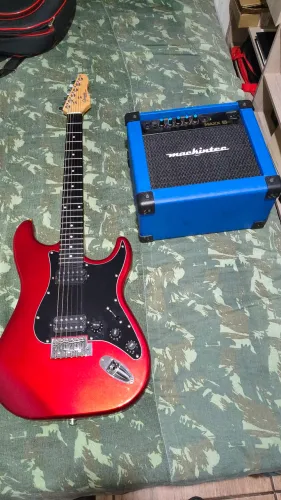 Guitarra Giannini+ amplificador
