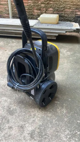 LAVADORA DE ALTA PRESSÃO ELECTROLUX