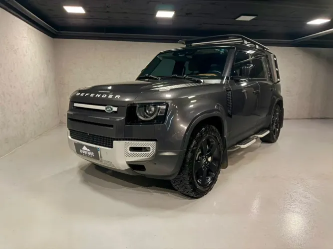 Land Rover Defender 110 X D300 HSE Mhev DIE AUT 2023
