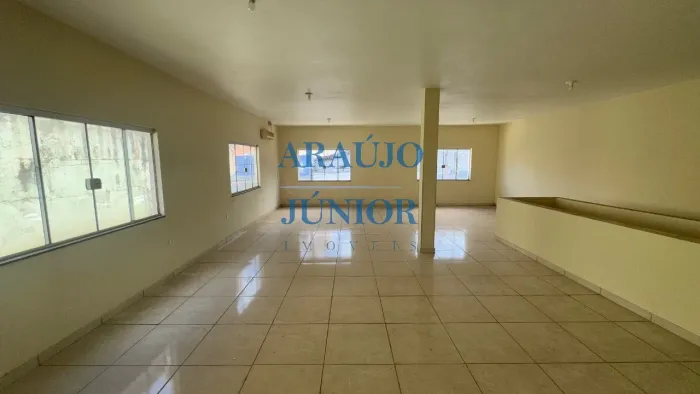 Excelente oportunidade de locação de salão comercial no Centro de Americana. Com 1 sala, 1