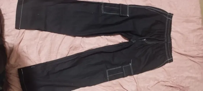 Vendo Calça Cargo Black Contraste Bolsos Laterais Elásticos.