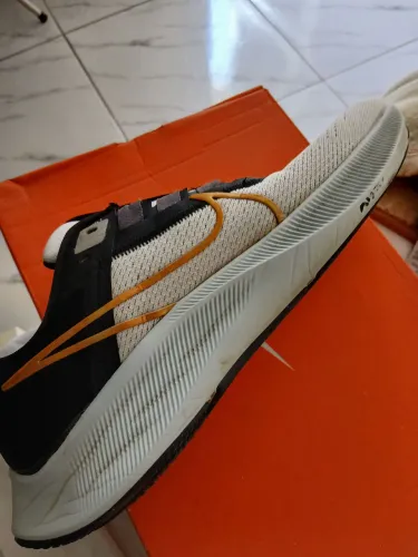 Tenis Nike 41/42