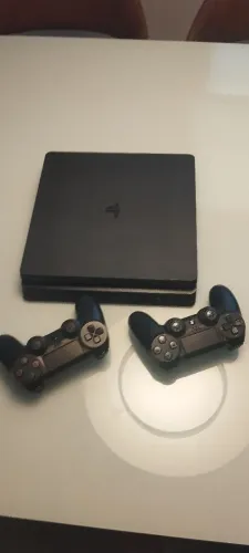 PS4