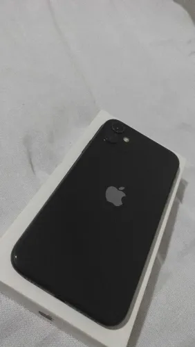 iPhone 11 64GB excelente