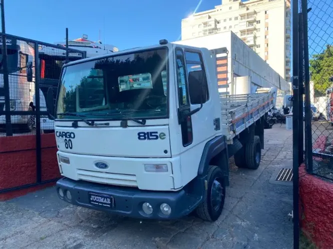FORD CARGO 815 CARROCERIA 2007