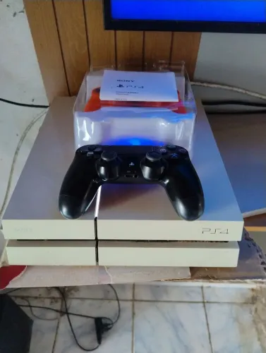 Ps4 slim