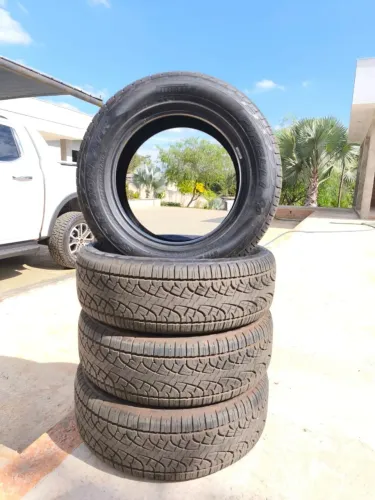 Pneu 225/65 r17 pirelli scorpion atr