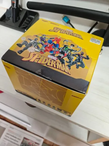 Caixa com 6 unidade Marvel Spider-Man de Montar