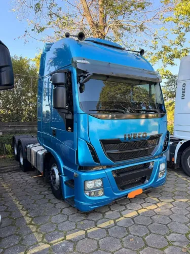 Iveco Stralis 440 2019 6x2 Cegonha