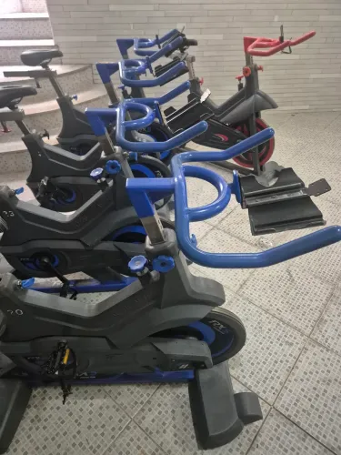 Lote de 5 bikes Spinning Total Health
