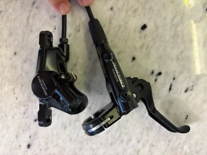 Par de freio shimano deore