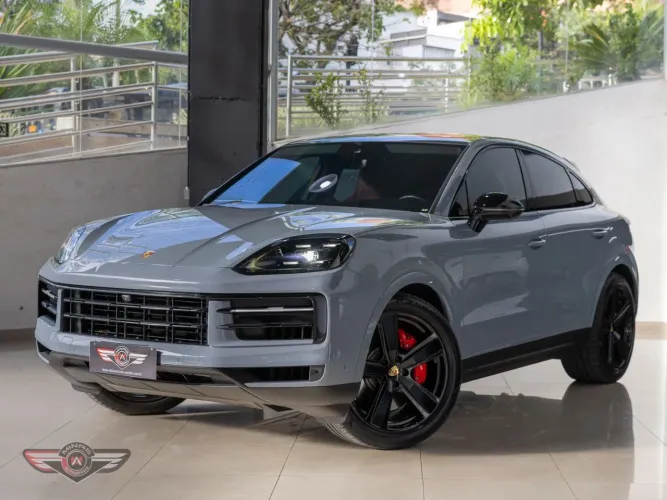 Porsche Cayenne Coupe Turbo 4.0 V8 550cv 2024
