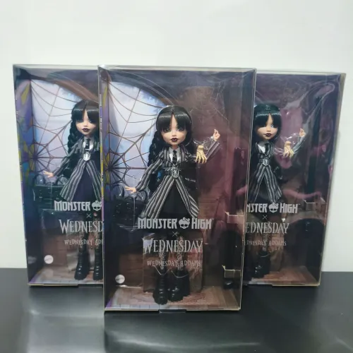 wednesday uniforme monster high (Wandinha)