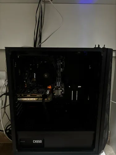 PC Gamer Completo Ryzen 5 5500 + RTX 5050 + Monitor QHD 165Hz