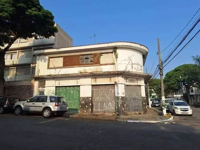 Casa comercial à venda no Jardim Aeroporto