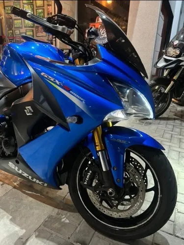 Moto Suzuki GSX1000
