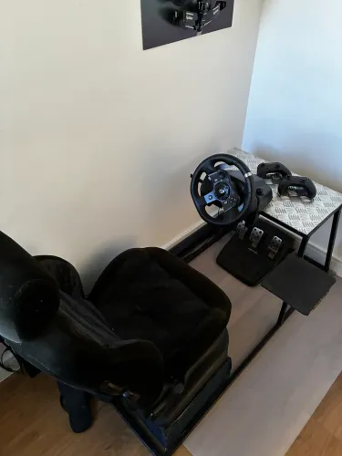 Cockpit + volante