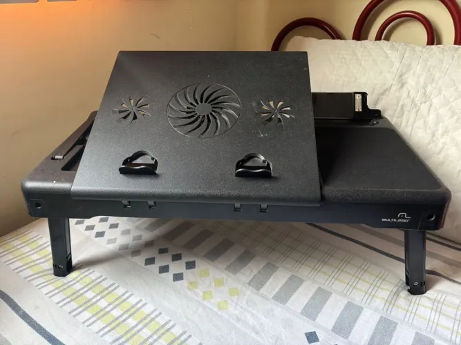 Mesa para notebook Multilaser 3 em 1 com cooler