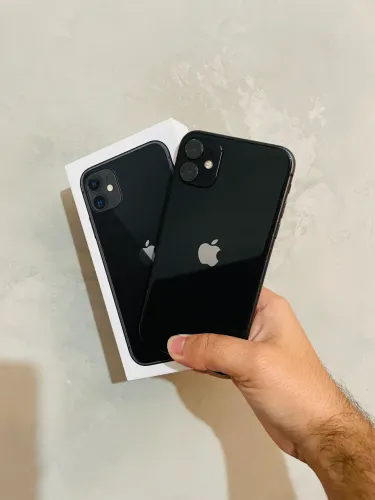 iPhone 11 64gb Preto