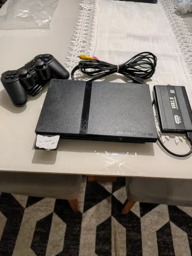 Play 2 Slim com HD cheio de jogos