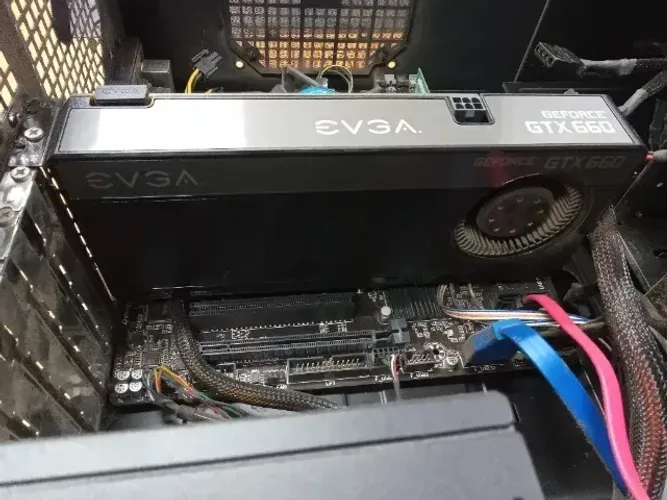Última peça! Placa de Vídeo GeForce GTX 660 EVGA