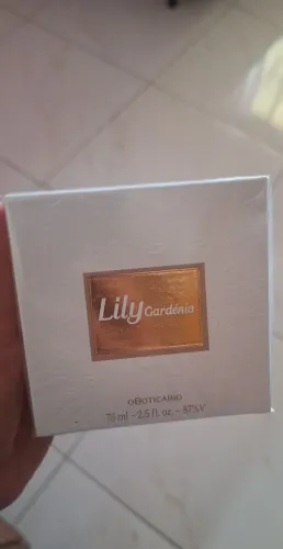 Lily Gardénia Boticário.