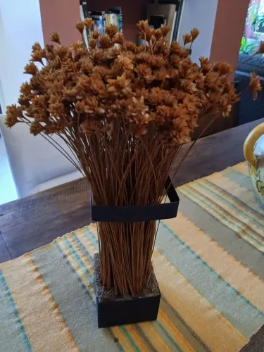 Floreira para parede ou superfície, em ferro fundido