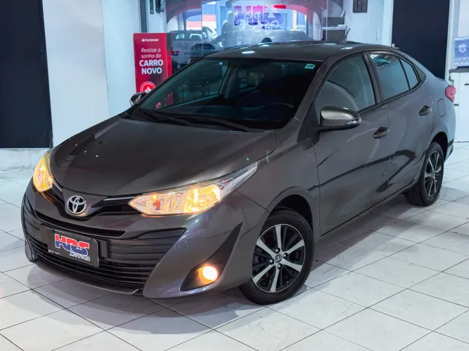 Toyota Yaris XS Connect Sedan 1.5 Flex 16V AUT 2021